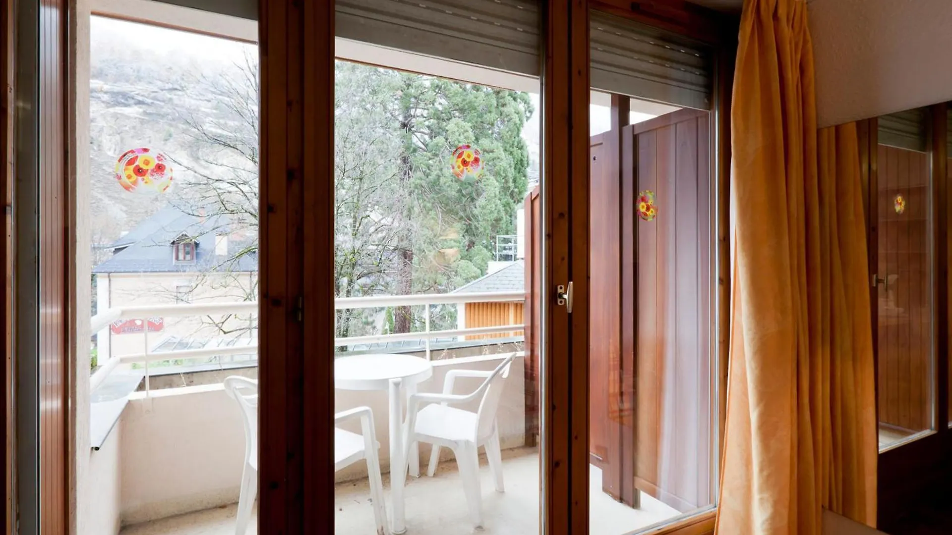 Apartment Studio Confortable Pour 2 Personnes Avec Balcon, Proche Telecabine Et Spa A Brides-Les-Bains - Fr-1-512-114